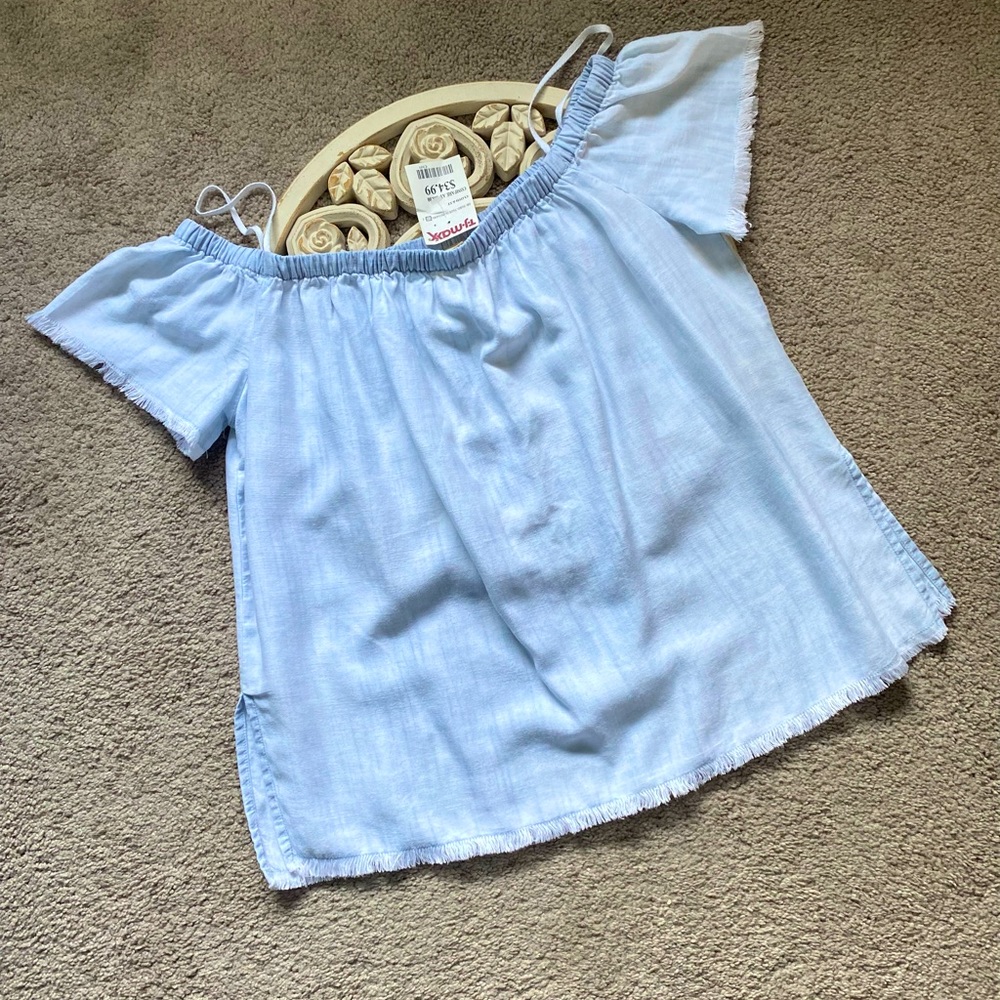 Cloth & Stone Frayed Hem Chambray Off shoulder Top